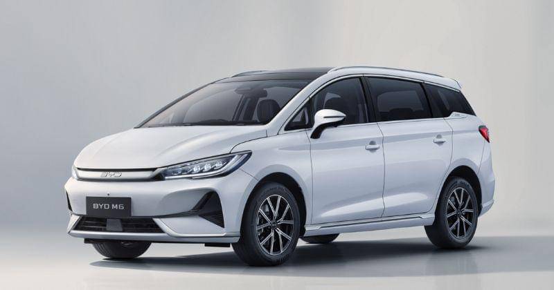 BYD M6